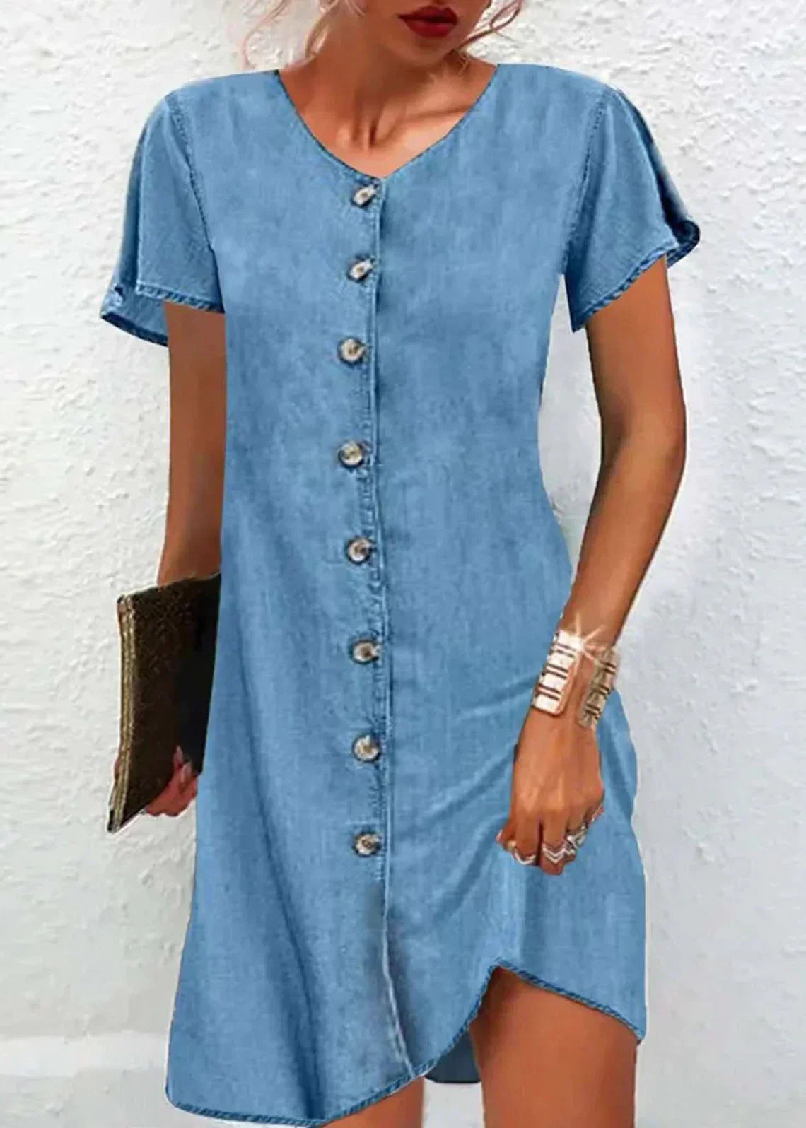 KS | simple denim dress with short sleeves and V-neckline