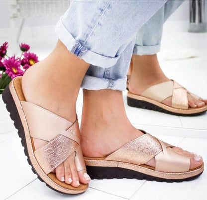KS | Stylish platform sandals with crossed straps