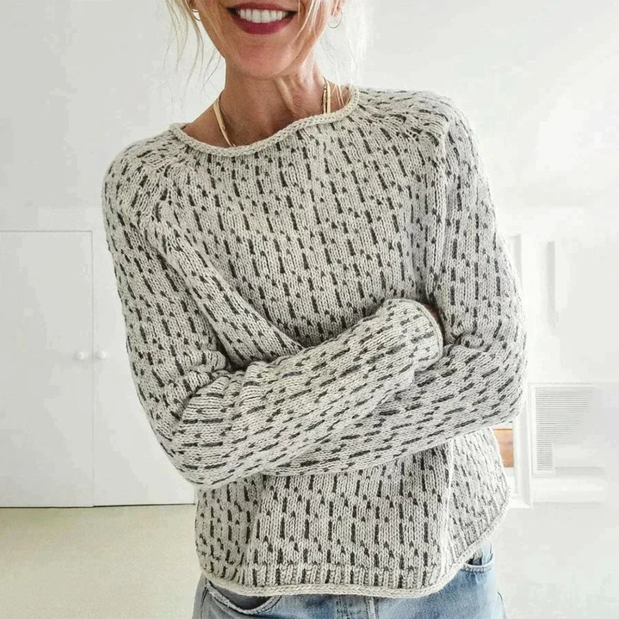 JO | Trendy and elegant winter sweater