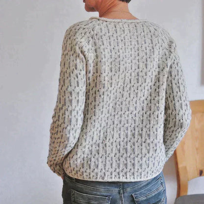 JO | Trendy and elegant winter sweater