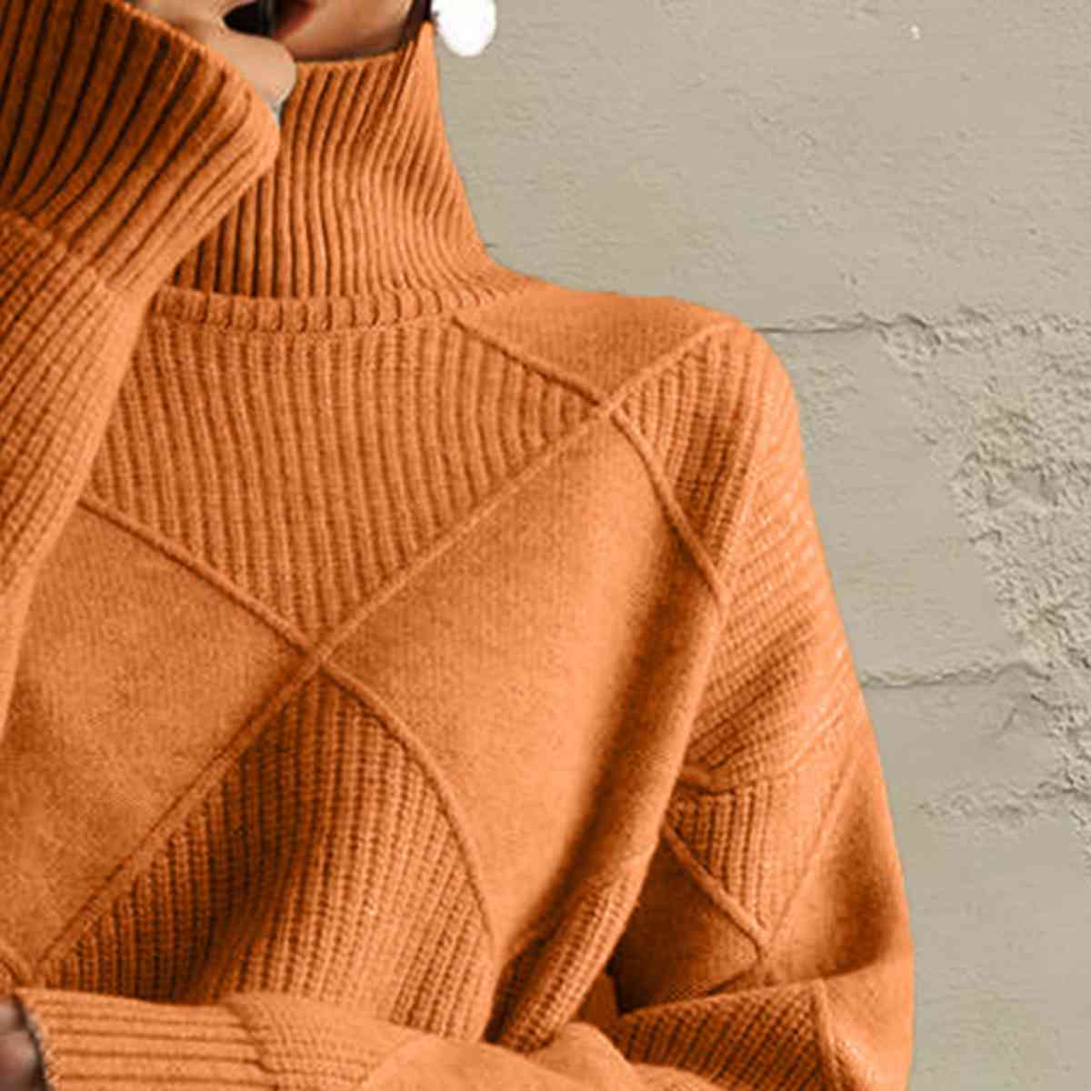 JO | Versatile and comfortable sweater