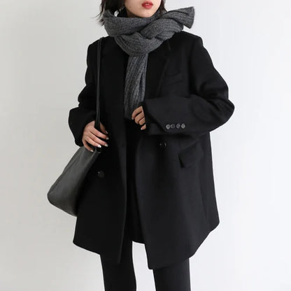 JO | Relaxed and stylish winter coat