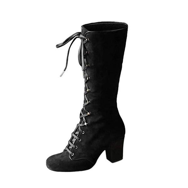 JO | Elegant and detailed supportive boots
