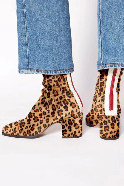 Graceful Orthopedic Boots for Modern Look