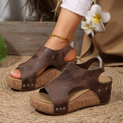 Graceful Orthopedic Sandals for Modern Look
