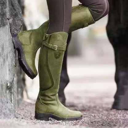 JO | Comfortable and durable orthopaedic boots