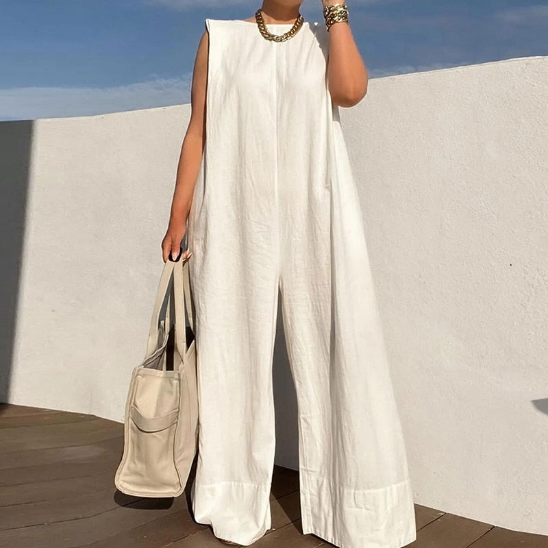 KS | Playful and lightweight jumpsuit