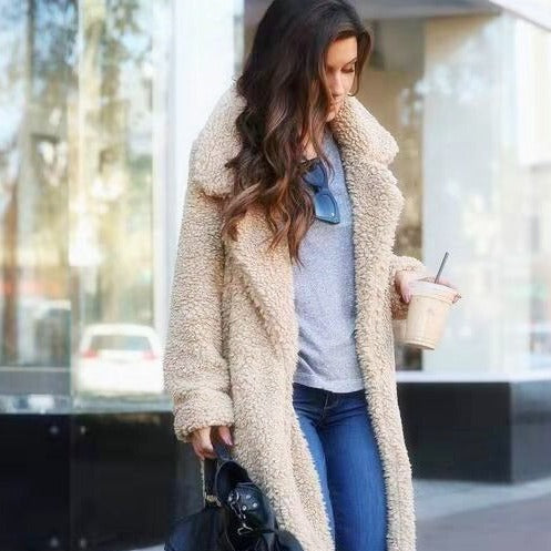 JO | Casual and relaxed coat
