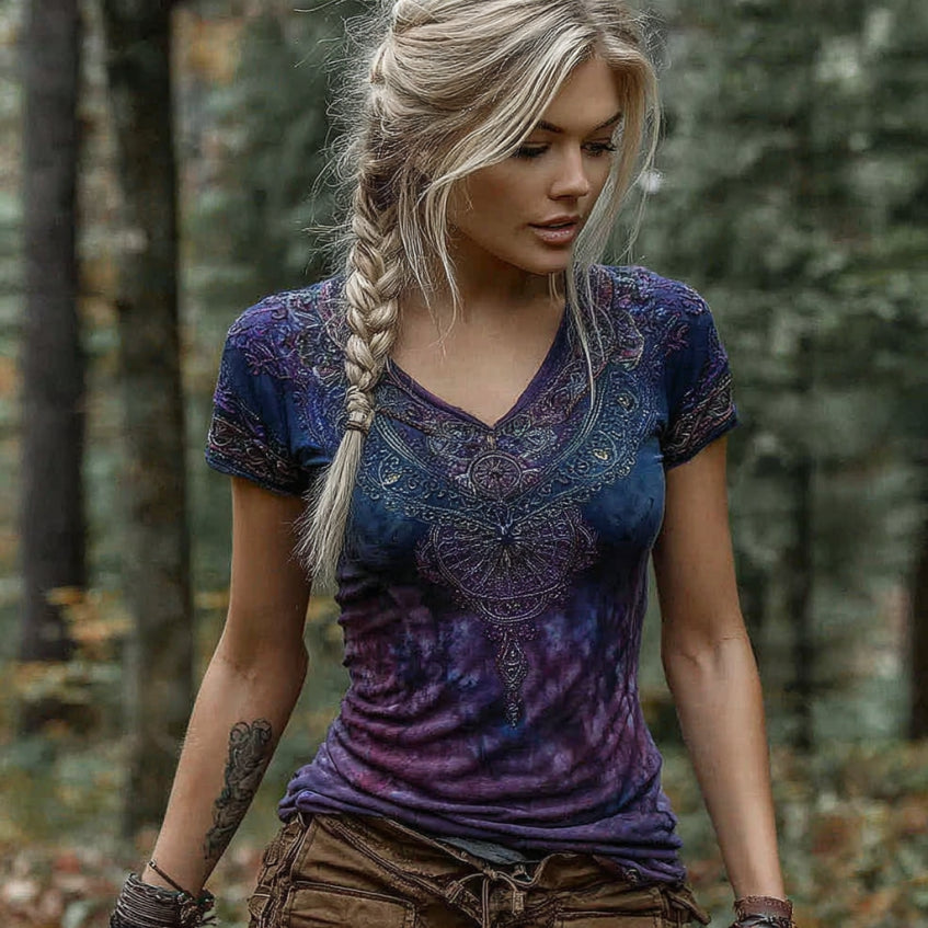 Women's Vintage Gradient Viking Celtic Knot Embroidered Art T-shirt elevenforest