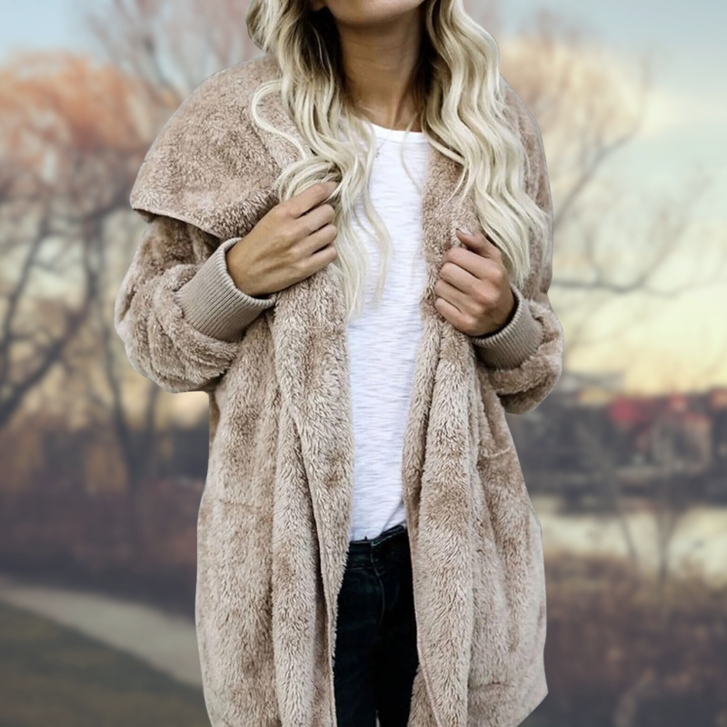 JO | Uncomplicated and elegant winter coat