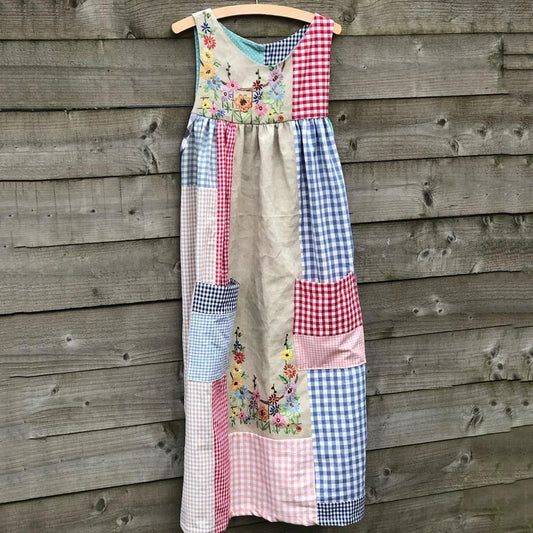 Women's Vintage Floral Patch Pocket Sleeveless Casual Dress elevenforest