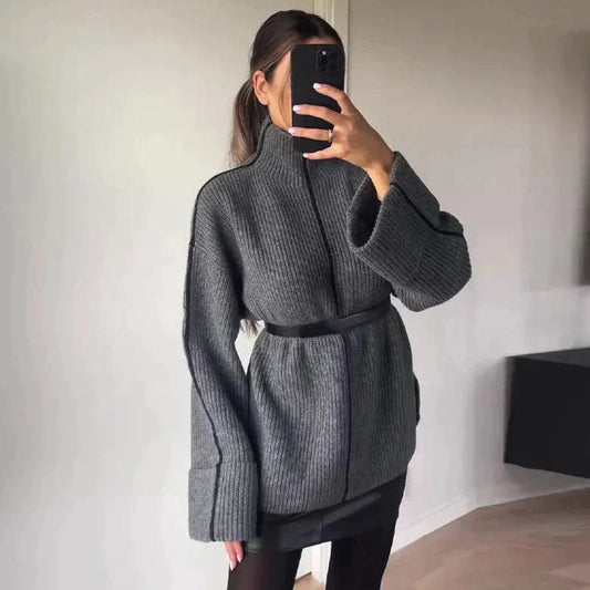 Justina® | Stylish knitted sweater with a turtleneck